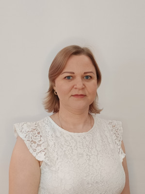 Младший воспитатель Рященко Екатерина Валентиновна Младший воспитатель Рященко Екатерина Валентиновна